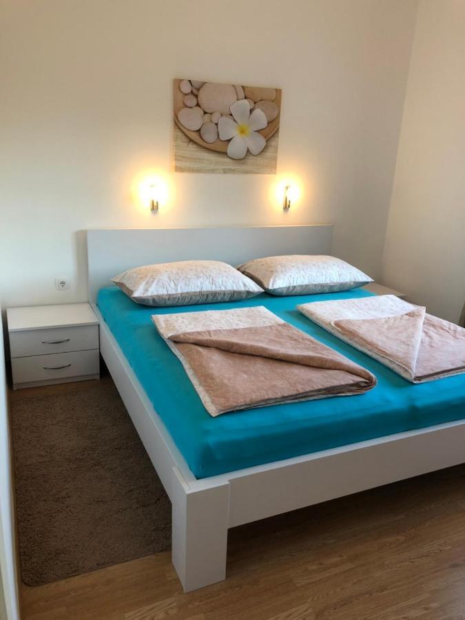 Apartment Branka Banjol Екстер'єр фото